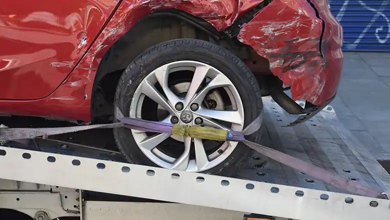 &copy; Usman Malik / Unsplash