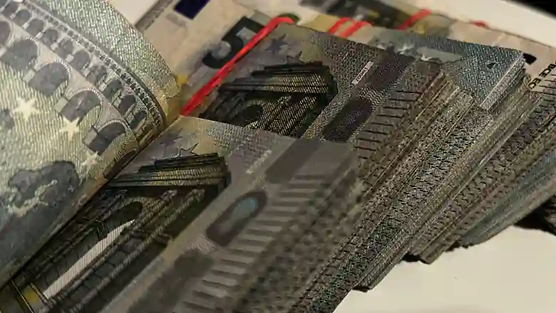 &copy; R. Vidmar (echonet)