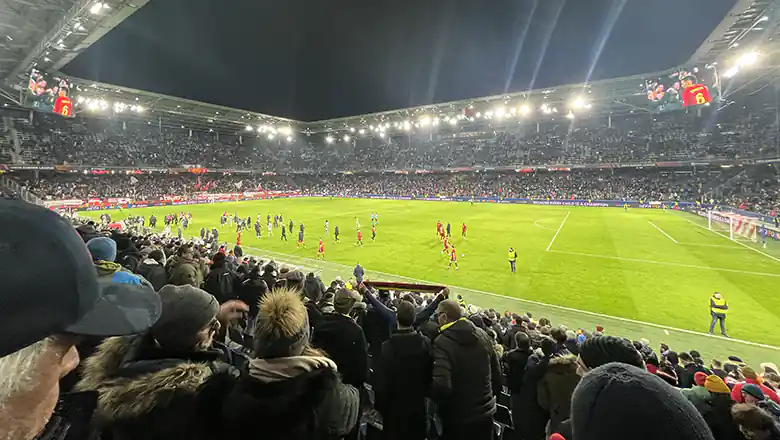 &copy; R. Vidmar (echonet)