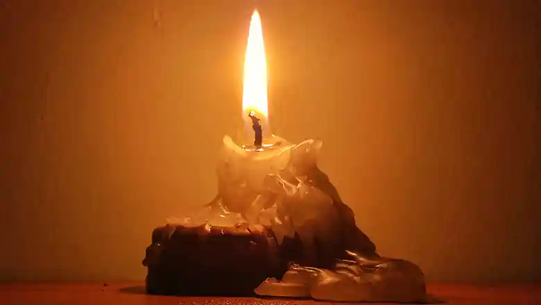 &copy; Basil James / Unsplash