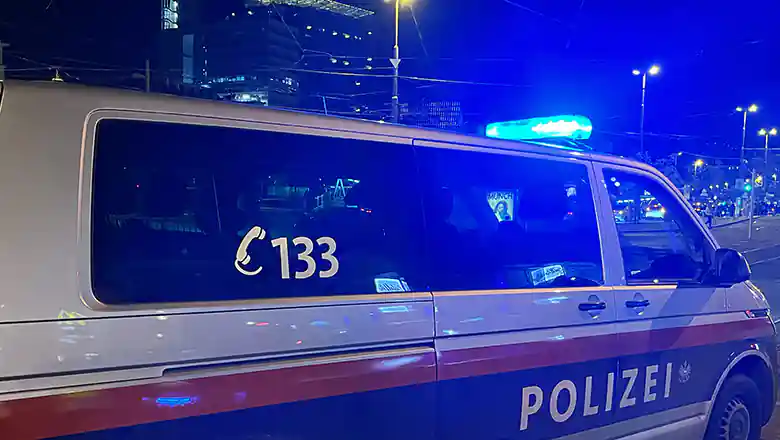 &copy; R. Vidmar (echonet)