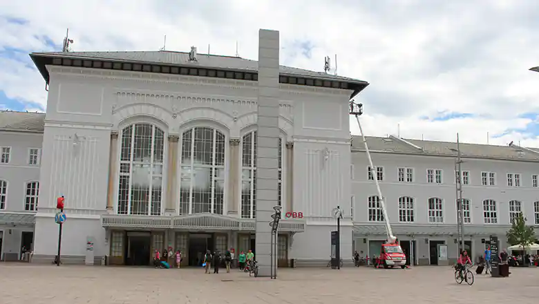 &copy; R. Vidmar (echonet)