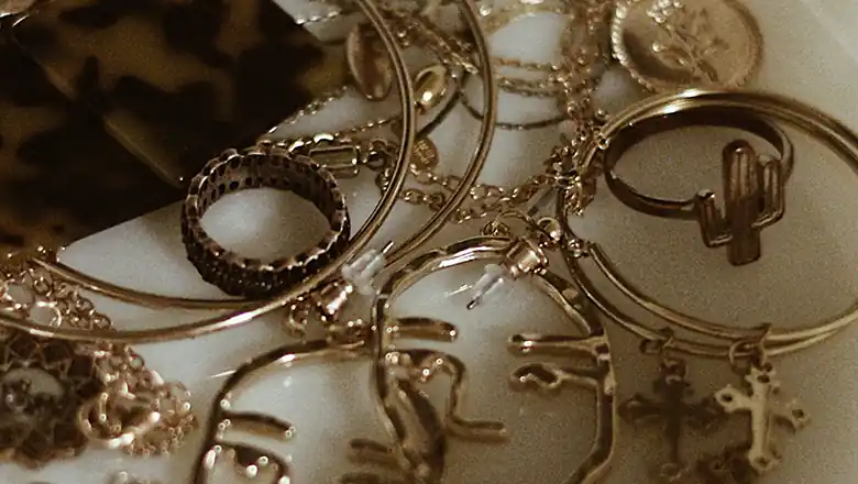 &copy; Zemos / Unsplash 